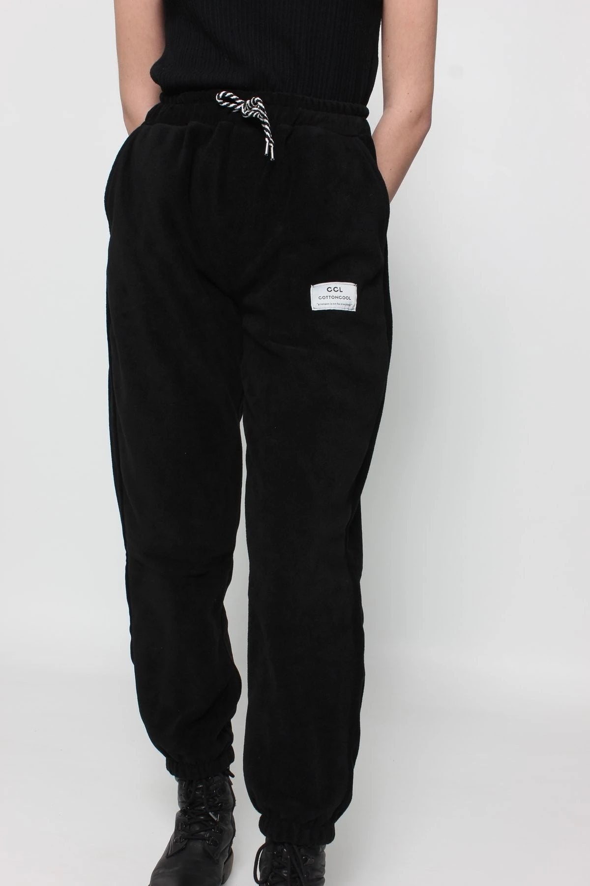 Kadın Oversize Polar Eşofman Alt Si̇yah