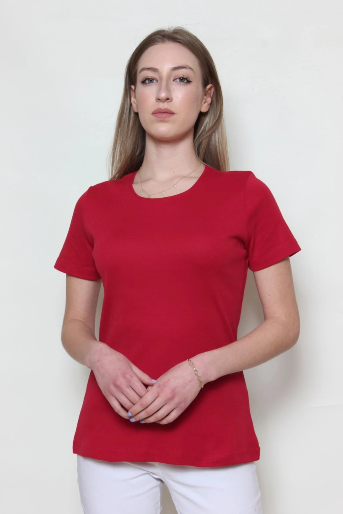 Kadın Basic T-shirt %100 Pamuk Kirmizi