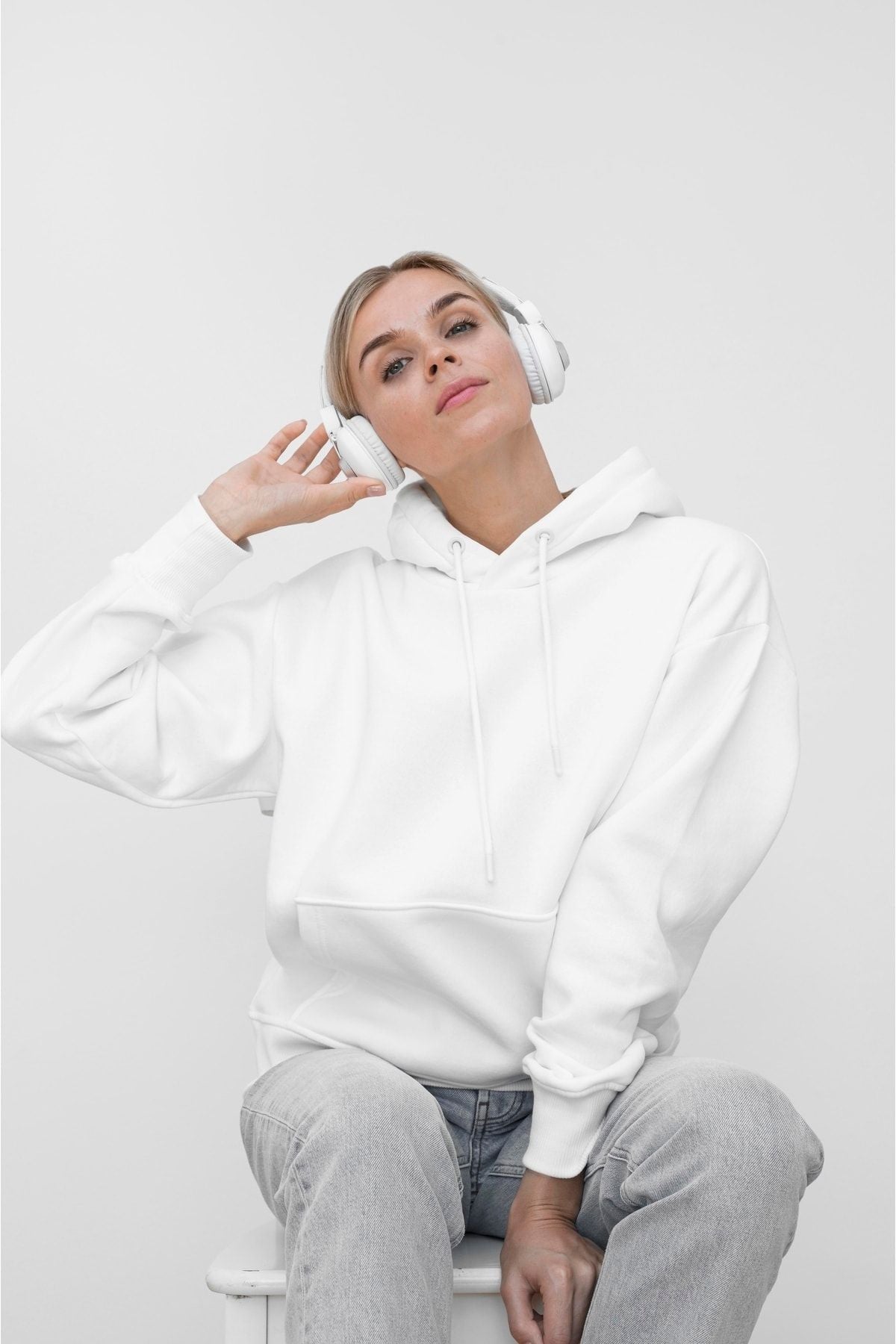 Oversize Basic Unisex Kapüşonlu Sweatshirt Beyaz
